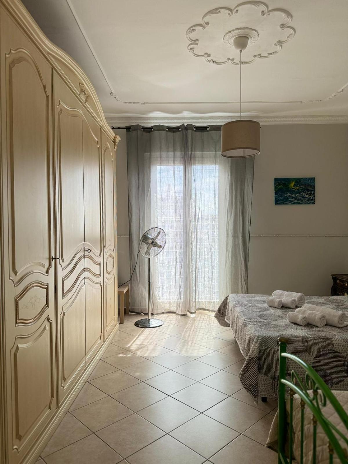 Апартаменты La Casa Del Mulino Катания Экстерьер фото